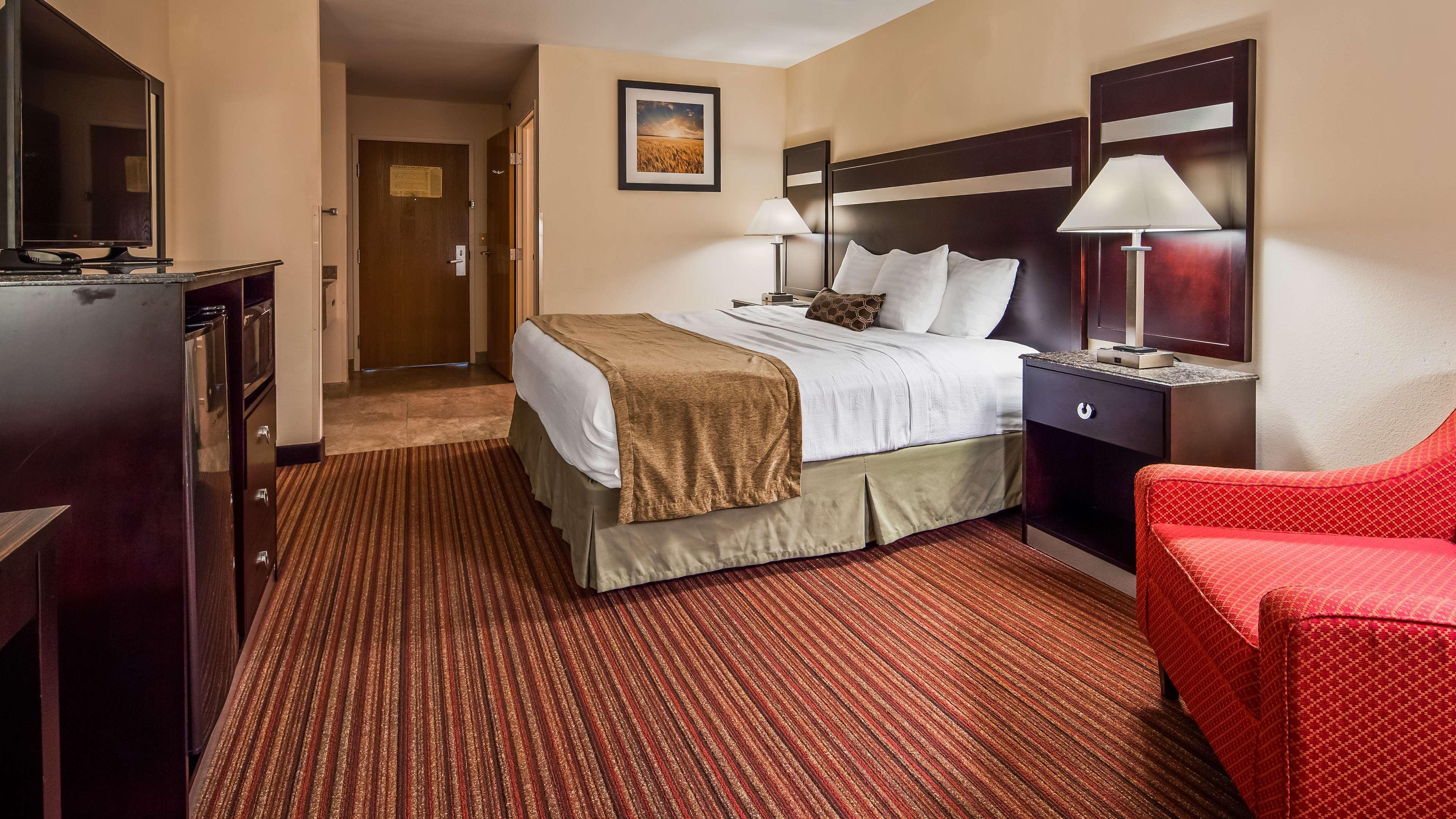 Best Western Parsons Inn מראה חיצוני תמונה