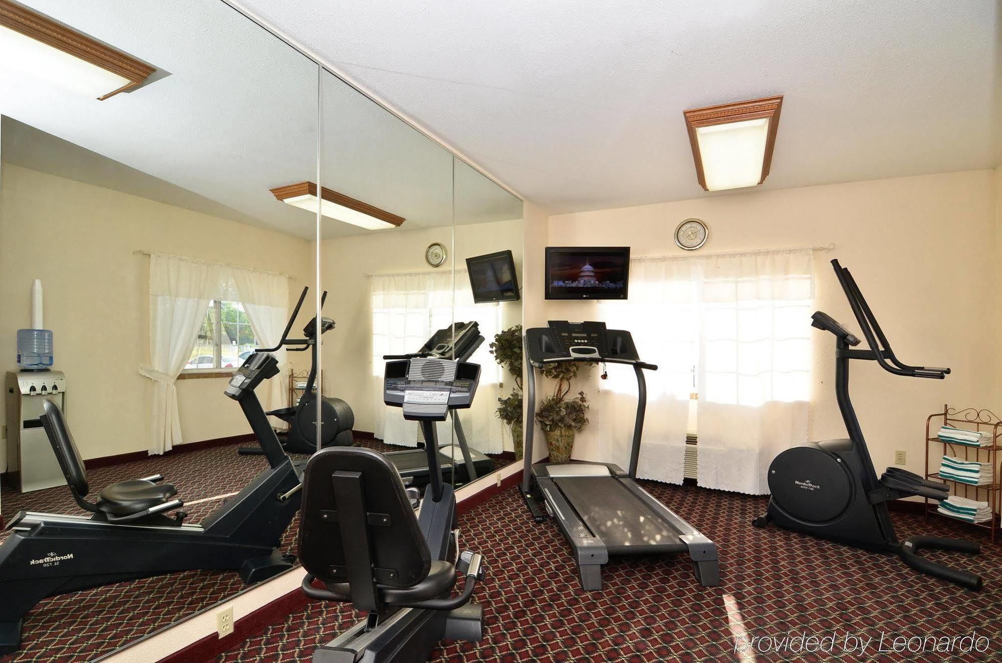Best Western Parsons Inn מראה חיצוני תמונה