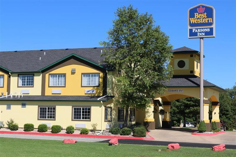 Best Western Parsons Inn מראה חיצוני תמונה