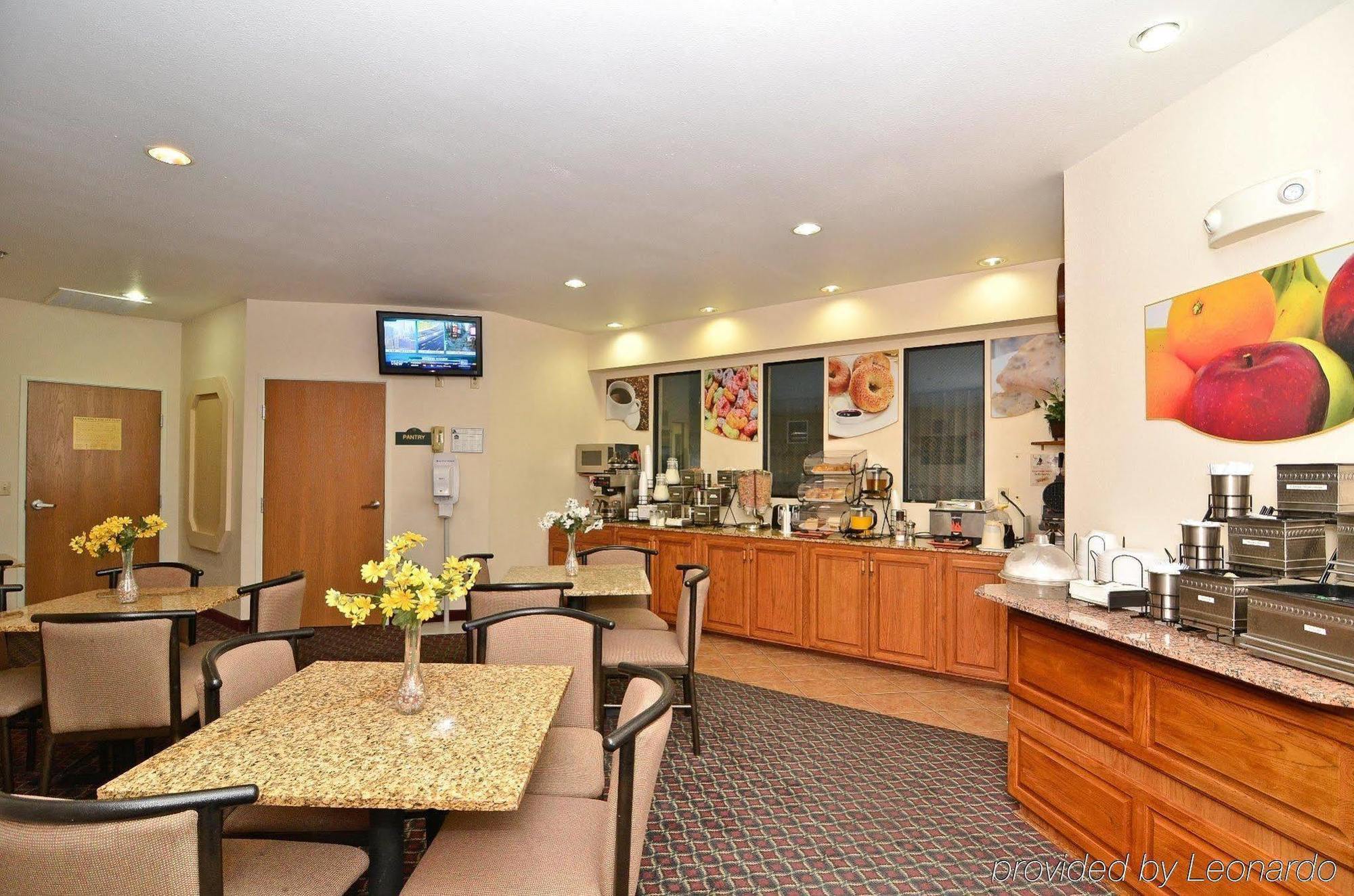 Best Western Parsons Inn מראה חיצוני תמונה