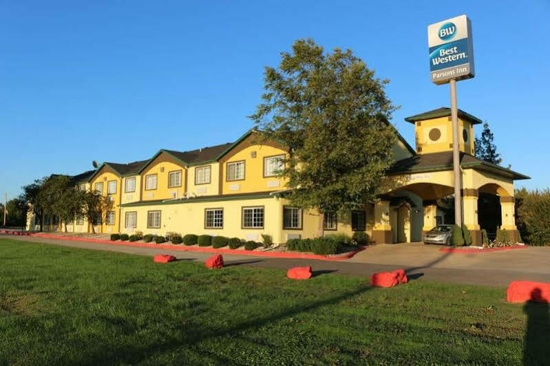 Best Western Parsons Inn מראה חיצוני תמונה