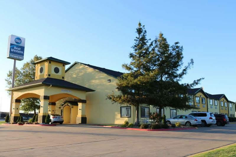 Best Western Parsons Inn מראה חיצוני תמונה